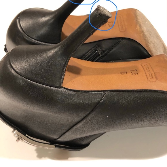 COACH ‘Yalena’ Black Leather Bootie Size 7.5 B - Picture 6 of 8